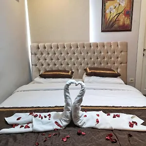 جولف رويال ريزيدنس شقة
